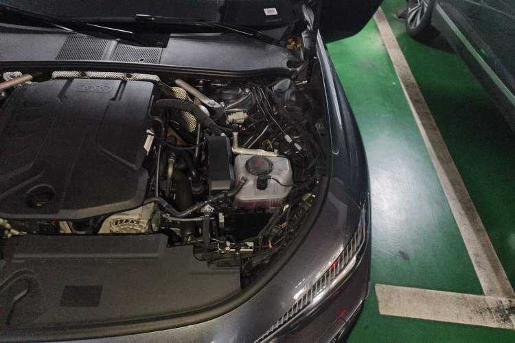 Used Audi A5L 2026 2.0T Sport Plus Engine Bay Left