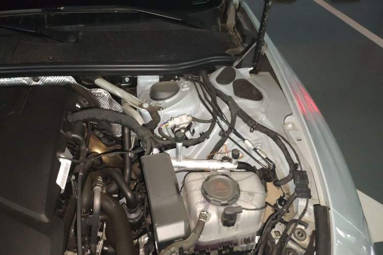 Used Audi A5L 2026 2.0T Sport Plus Engine Bay Left