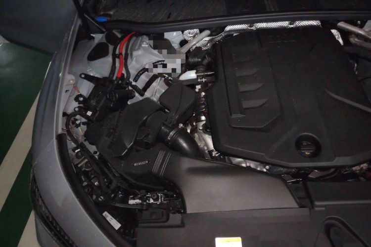 Used Audi A5L 2026 2.0T Sport Plus Engine Bay Right