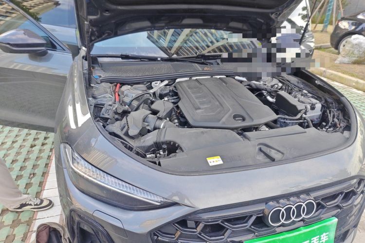 Used Audi A5L 2026 2.0T Sport Plus Engine Bay Right