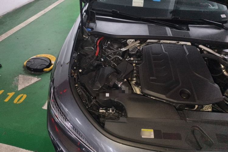 Used Audi A5L 2026 2.0T Sport Plus Engine Bay Right