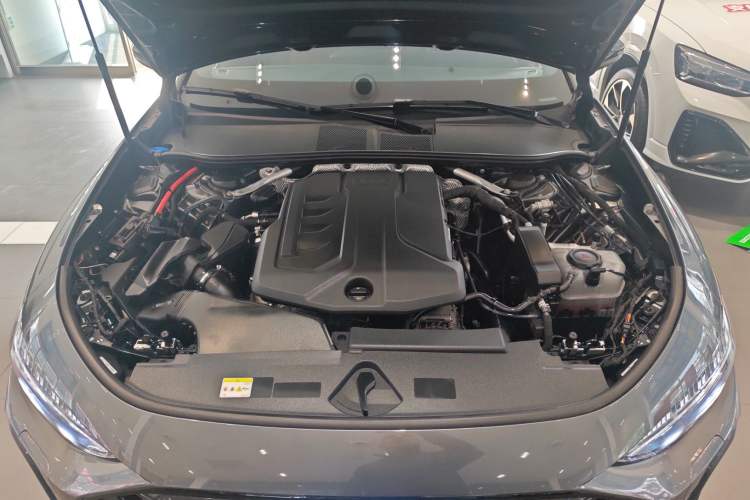 Used Audi A5L 2026 2.0T Sport Plus Engine Bay