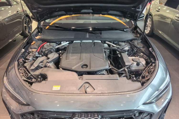 Used Audi A5L 2026 2.0T Sport Plus Engine Bay