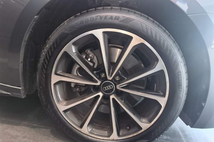 Used Audi A5L 2026 2.0T Sport Plus Exterior 4