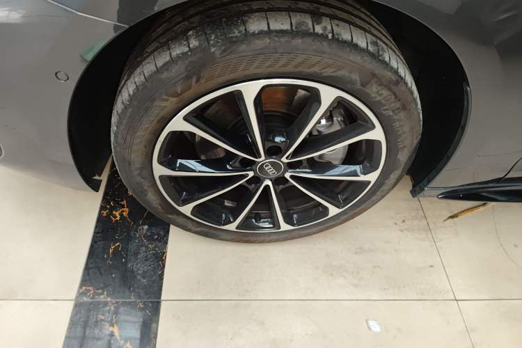 Used Audi A5L 2026 2.0T Sport Plus Exterior 4