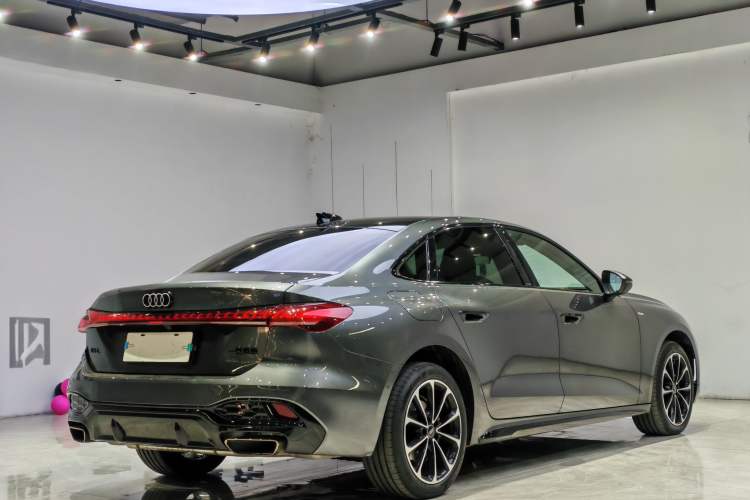 Used Audi A5L 2026 2.0T Sport Plus Exterior 4