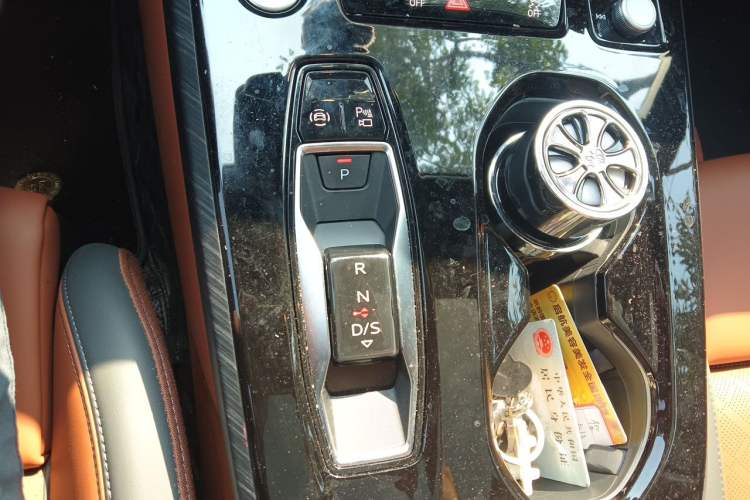 Used Audi A5L 2026 2.0T Sport Gear Lever