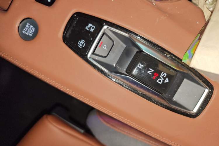 Used Audi A5L 2026 2.0T Sport Plus Gear Lever