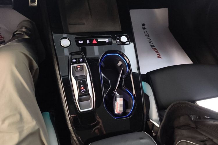 Used Audi A5L 2026 2.0T Sport Plus Gear Lever