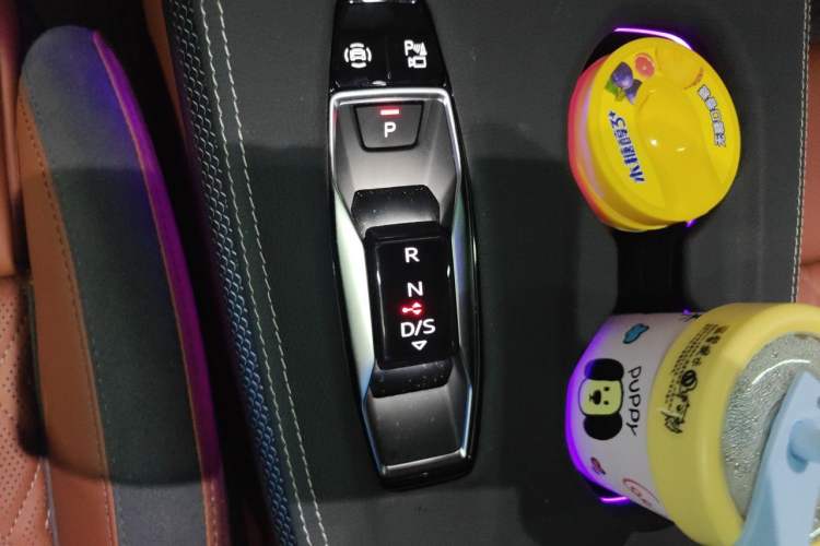 Used Audi A5L 2026 2.0T Sport Plus Gear Lever