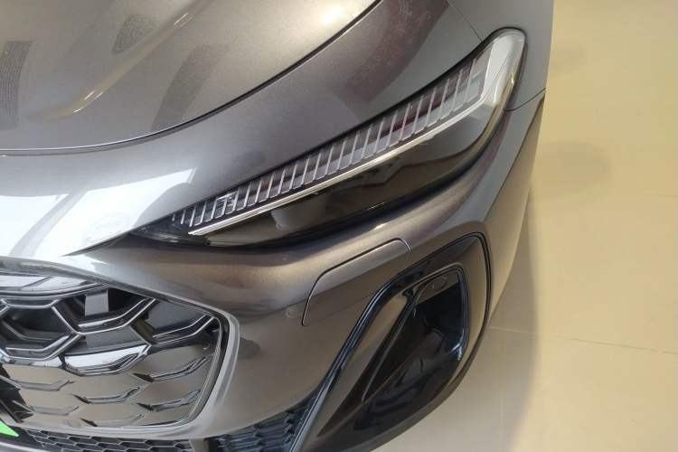 Used Audi A5L 2026 2.0T Sport Plus Left Front Headlight