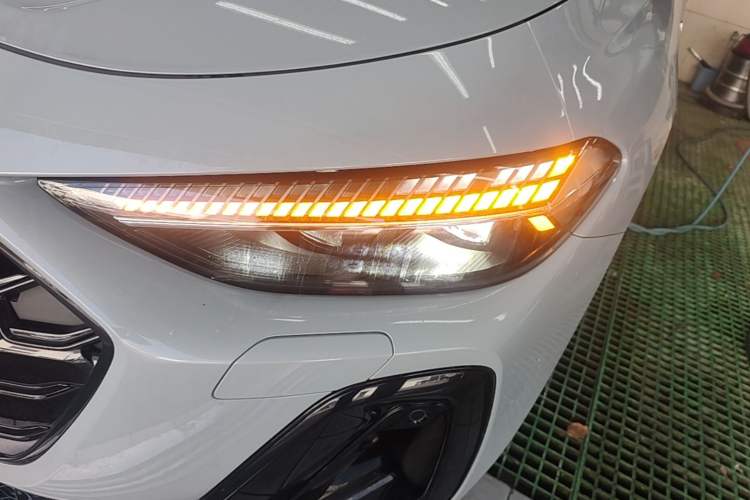 Used Audi A5L 2026 2.0T Sport Plus Left Front Headlight