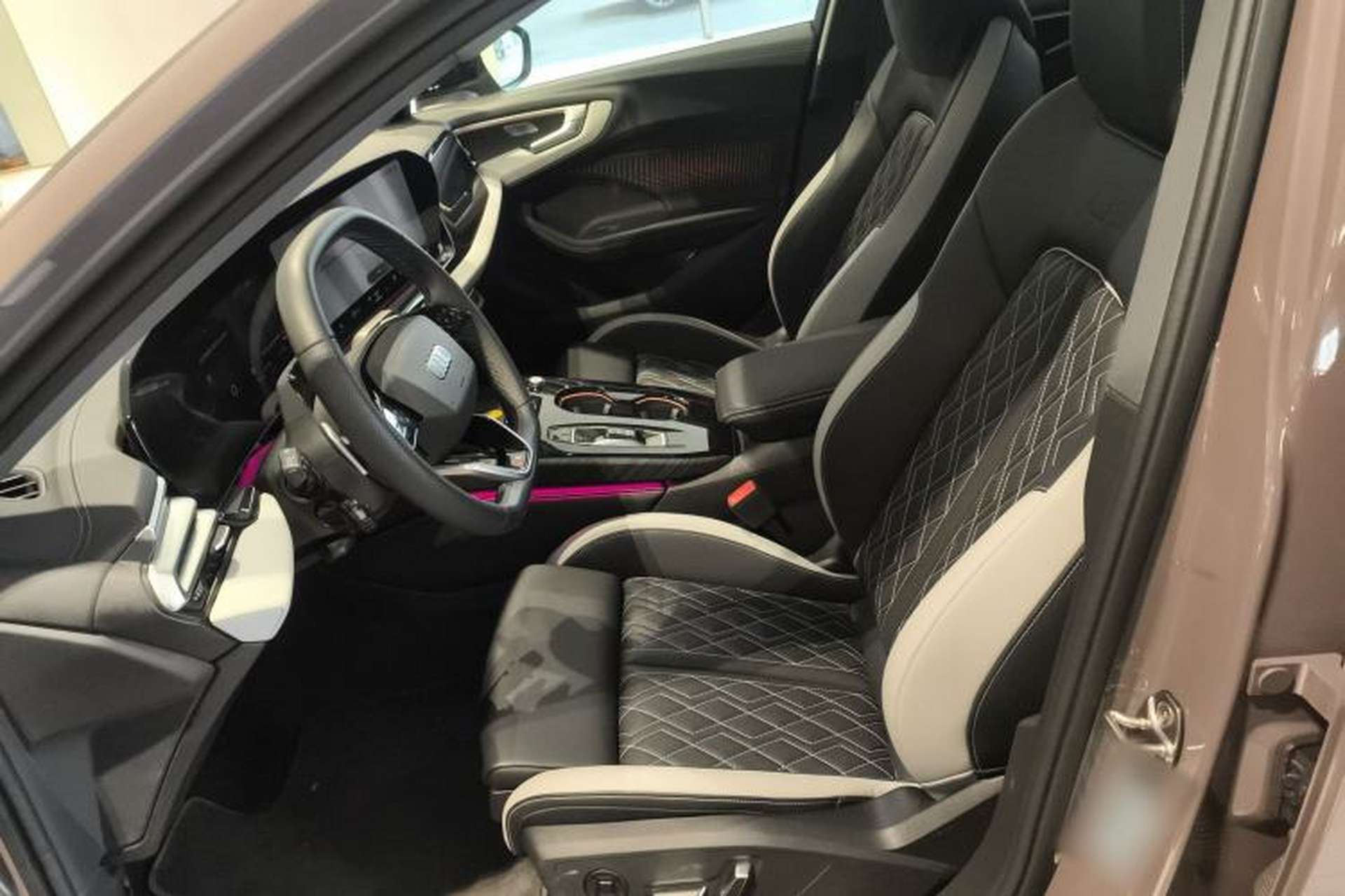 Used Audi A5L 2026 2.0T Sport Plus Left Front Seat