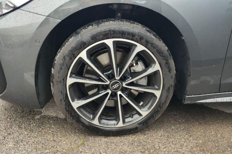 Used Audi A5L 2026 2.0T Sport Plus Left Front Wheel Hub