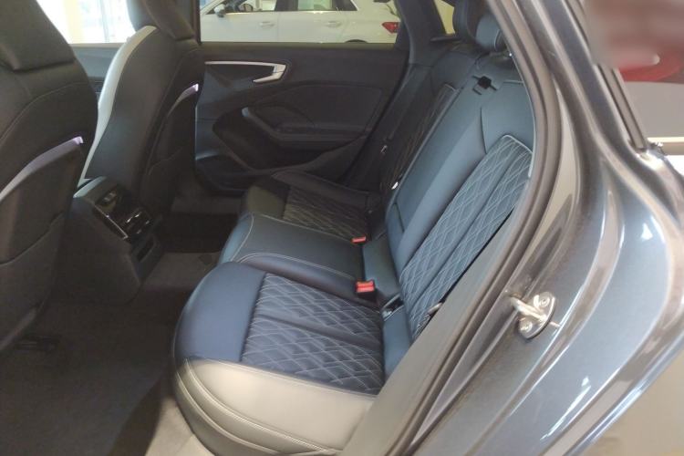 Used Audi A5L 2026 2.0T Sport Plus Left Rear Seat