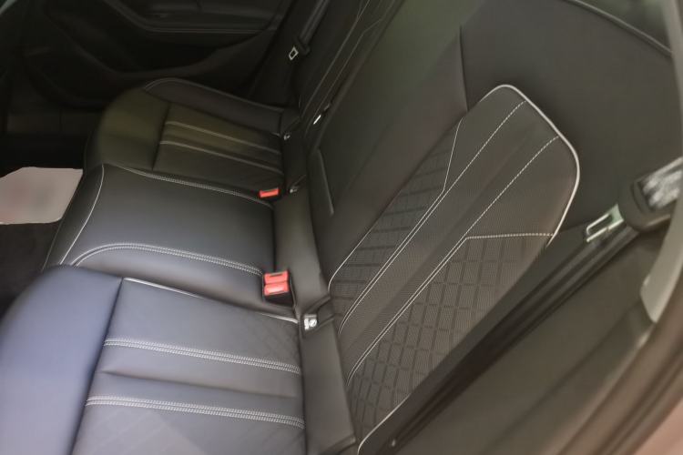 Used Audi A5L 2026 2.0T Sport Left Rear Seat