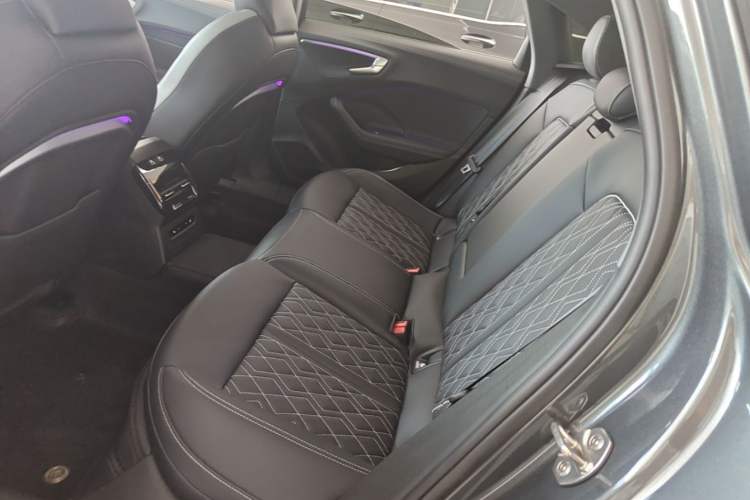 Used Audi A5L 2026 2.0T Sport Plus Left Rear Seat
