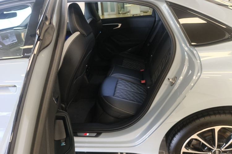 Used Audi A5L 2026 2.0T Sport Plus Left Rear Seat