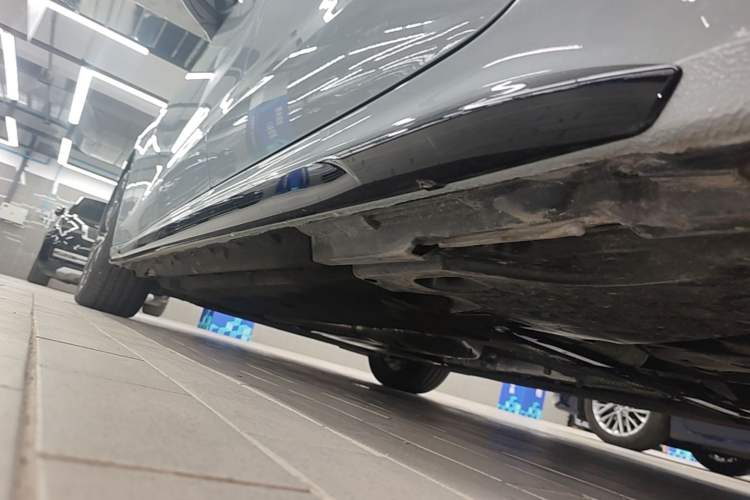 Used Audi A5L 2026 2.0T Sport Plus Left Side Sill