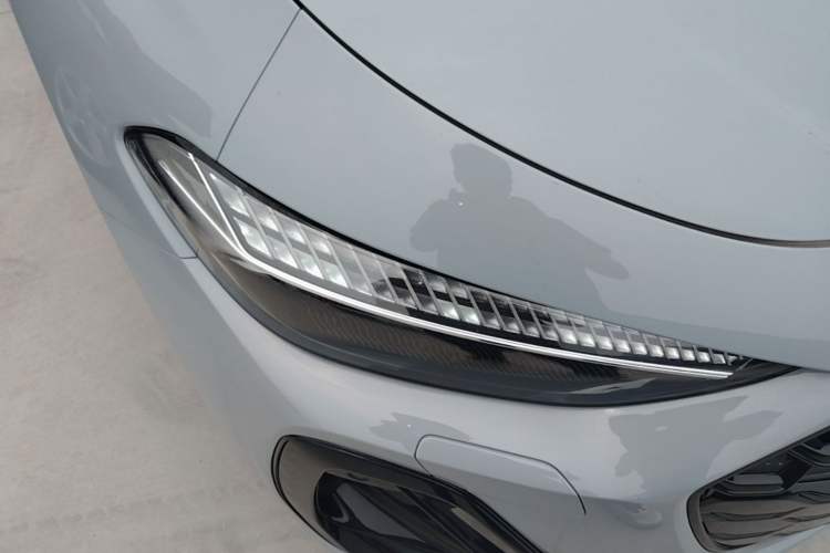 Used Audi A5L 2026 2.0T Sport Plus Right Front Headlight