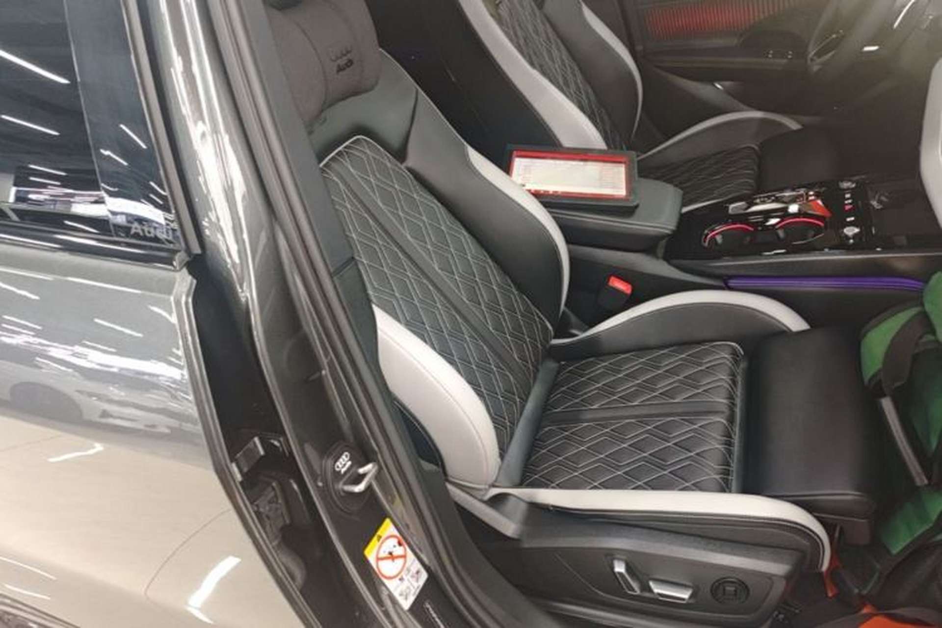 Used Audi A5L 2026 2.0T Sport quattro Right Front Seat