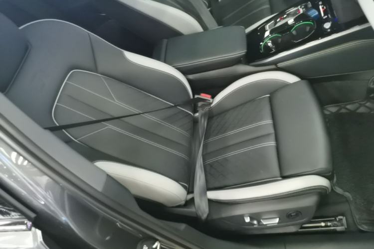 Used Audi A5L 2026 2.0T Sport Right Front Seat
