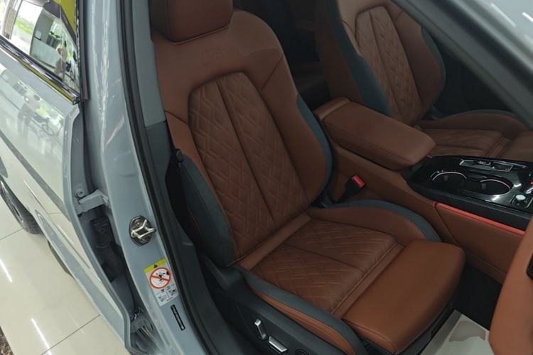 Used Audi A5L 2026 2.0T Sport Plus Right Front Seat