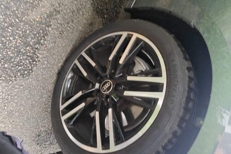 Used Audi A5L 2026 2.0T Sport Plus Right Front Wheel Hub