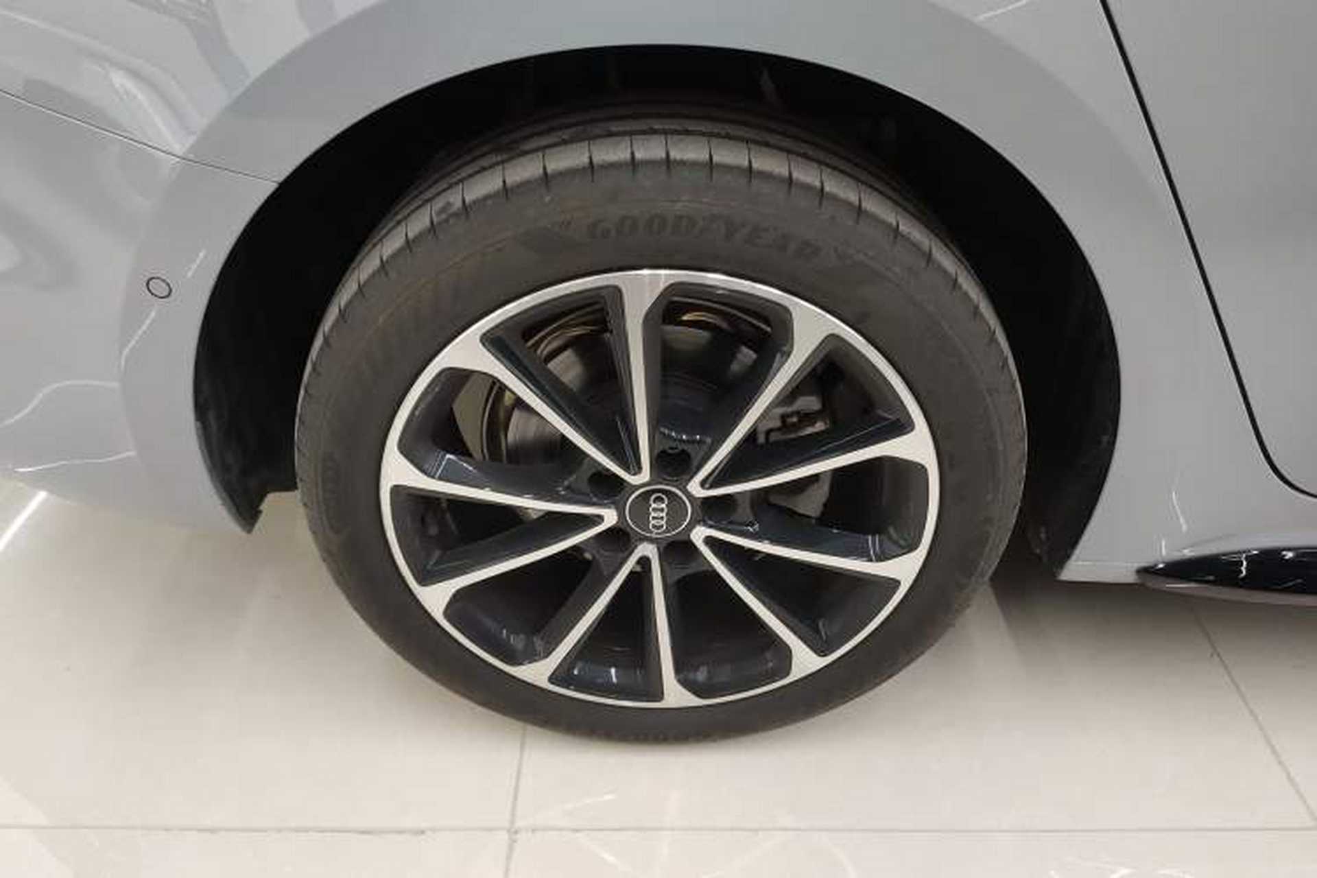 Used Audi A5L 2026 2.0T Sport Plus Right Rear Wheel Hub