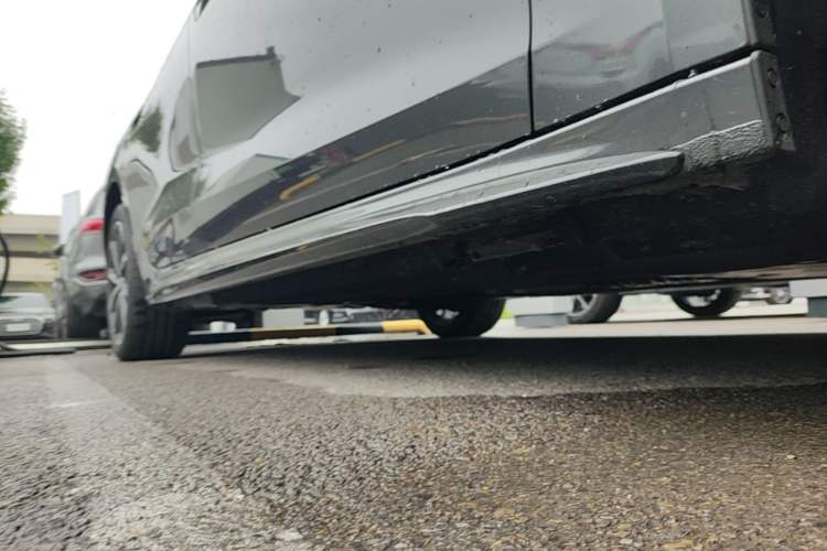 Used Audi A5L 2026 2.0T Sport Plus Right Side Sill