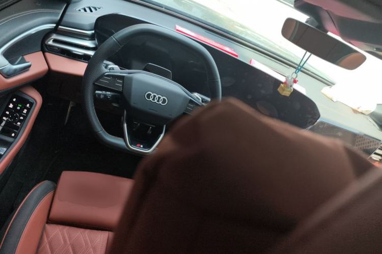 Used Audi A5L 2026 2.0T Sport Plus Steering Wheel