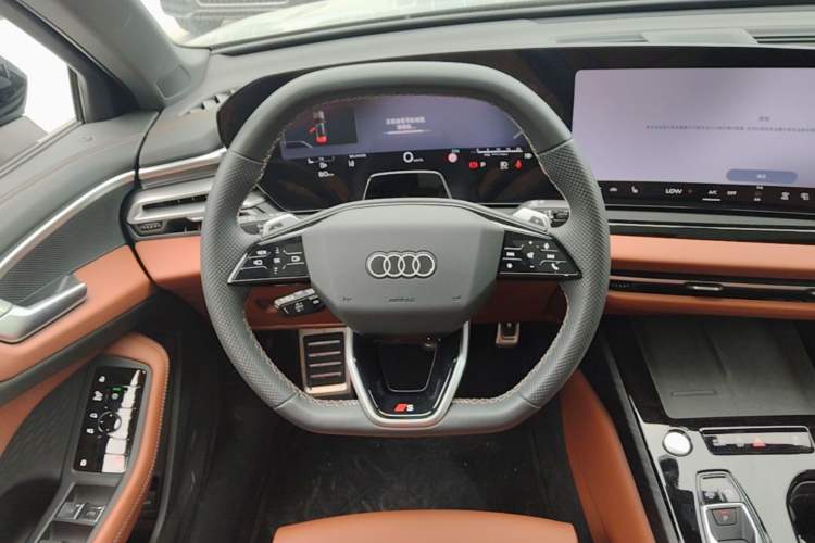 Used Audi A5L 2026 2.0T Sport Plus Steering Wheel