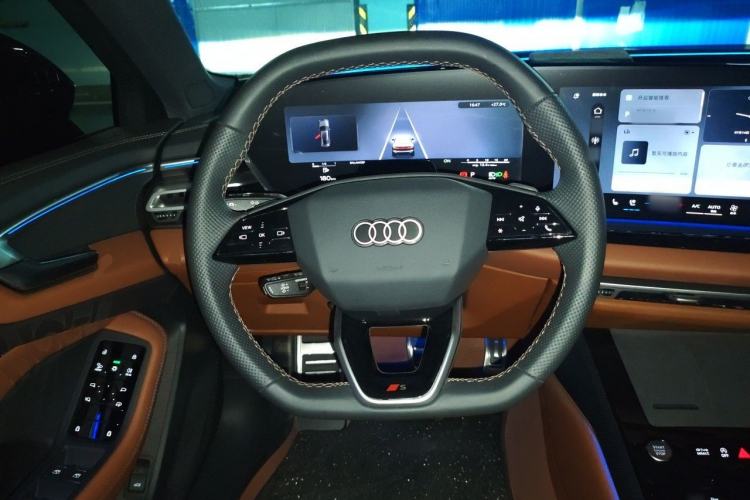 Used Audi A5L 2026 2.0T Sport Plus Steering Wheel