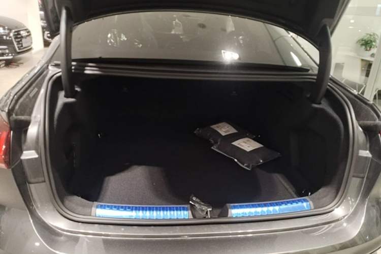 Used Audi A5L 2026 2.0T Ignite Starry Edition Trunk