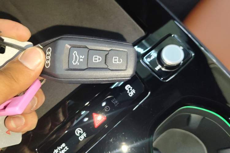 Used Audi A5L 2026 2.0T Sport Plus Vehicle Key
