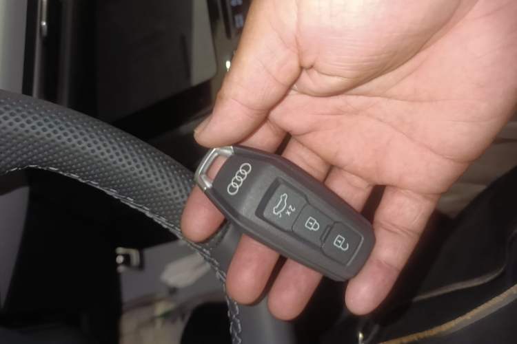Used Audi A5L 2026 2.0T Sport Plus Vehicle Key