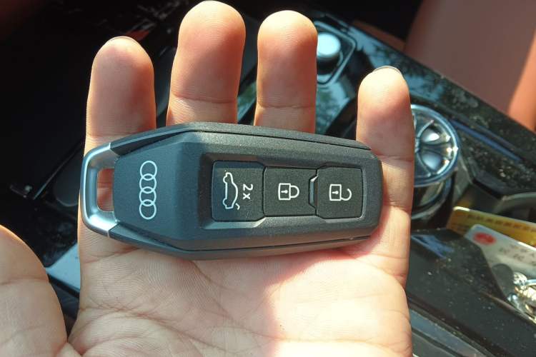 Used Audi A5L 2026 2.0T Sport Vehicle Key