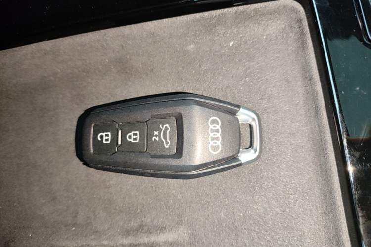 Used Audi A5L 2026 2.0T Sport Plus Vehicle Key