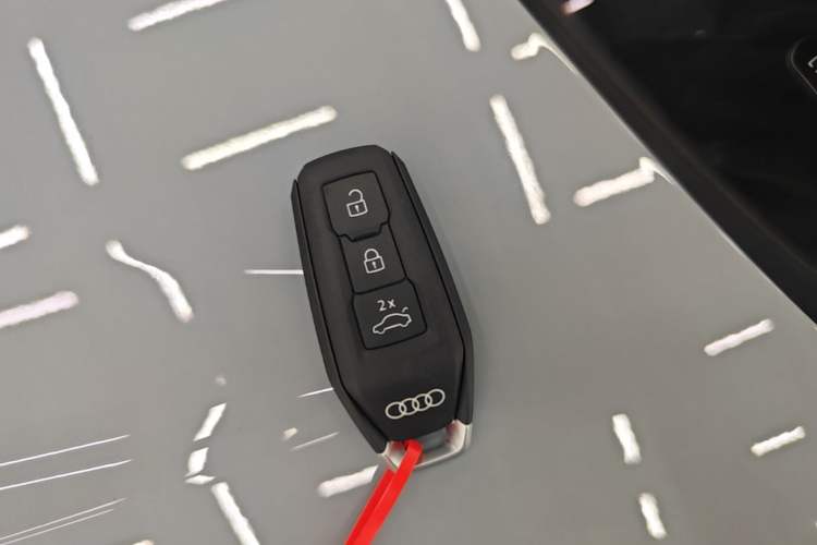 Used Audi A5L 2026 2.0T Sport Plus Vehicle Key