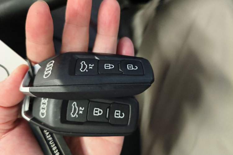 Used Audi A5L 2026 2.0T Sport Plus Vehicle Key