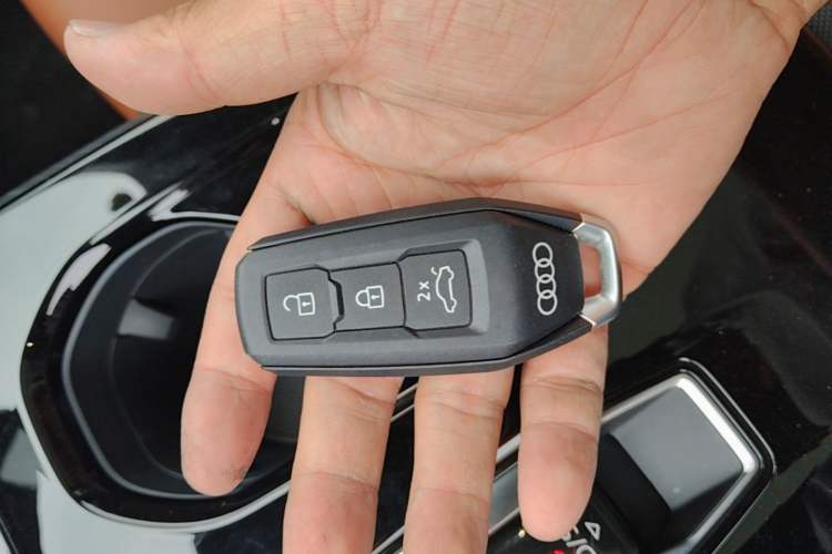 Used Audi A5L 2026 2.0T Sport Plus Vehicle Key