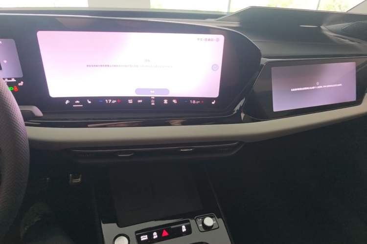 Used Audi A5L 2026 2.0T Sport quattro Audio And AC Panel