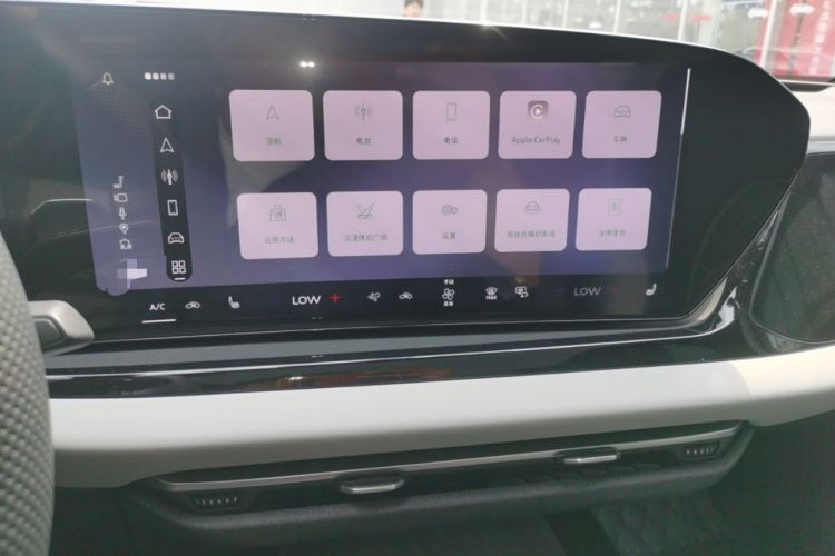 Used Audi A5L 2026 2.0T Sport quattro Audio And AC Panel