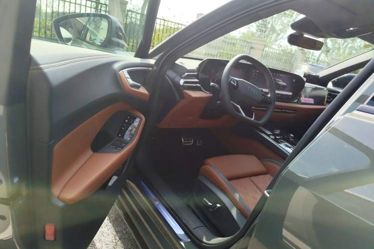 Used Audi A5L 2026 2.0T Sport Plus Driver Seat