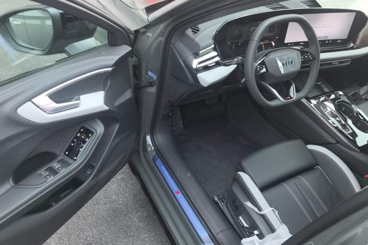 Used Audi A5L 2026 2.0T Sport Driver Seat