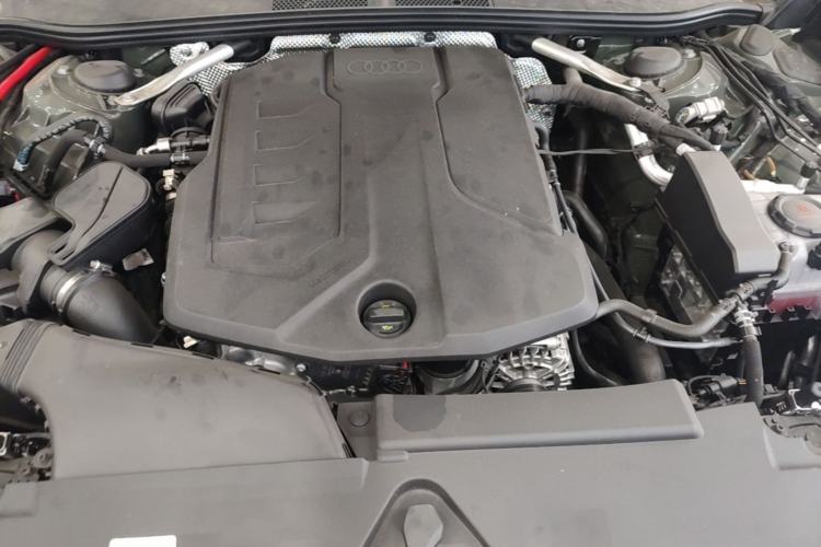 Used Audi A5L 2026 2.0T Sport Engine Bay
