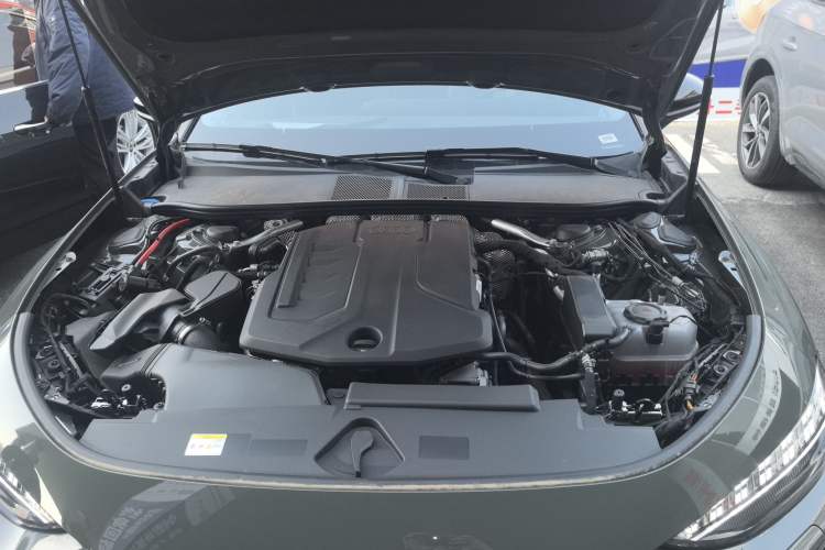Used Audi A5L 2026 2.0T Sport Engine Bay