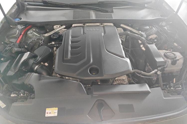 Used Audi A5L 2026 2.0T Sport Engine Bay