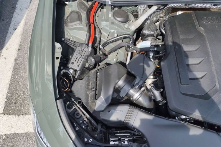 Used Audi A5L 2026 2.0T Sport Plus Engine Bay Right