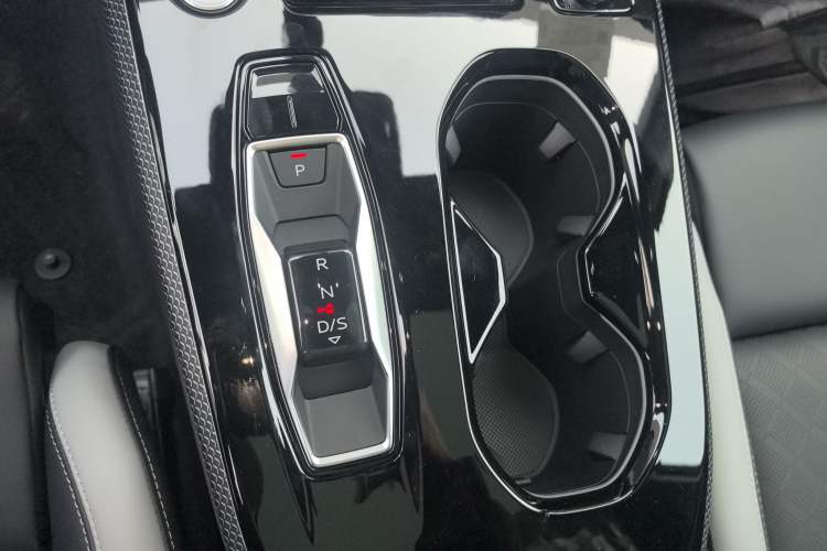 Used Audi A5L 2026 2.0T Sport Gear Lever
